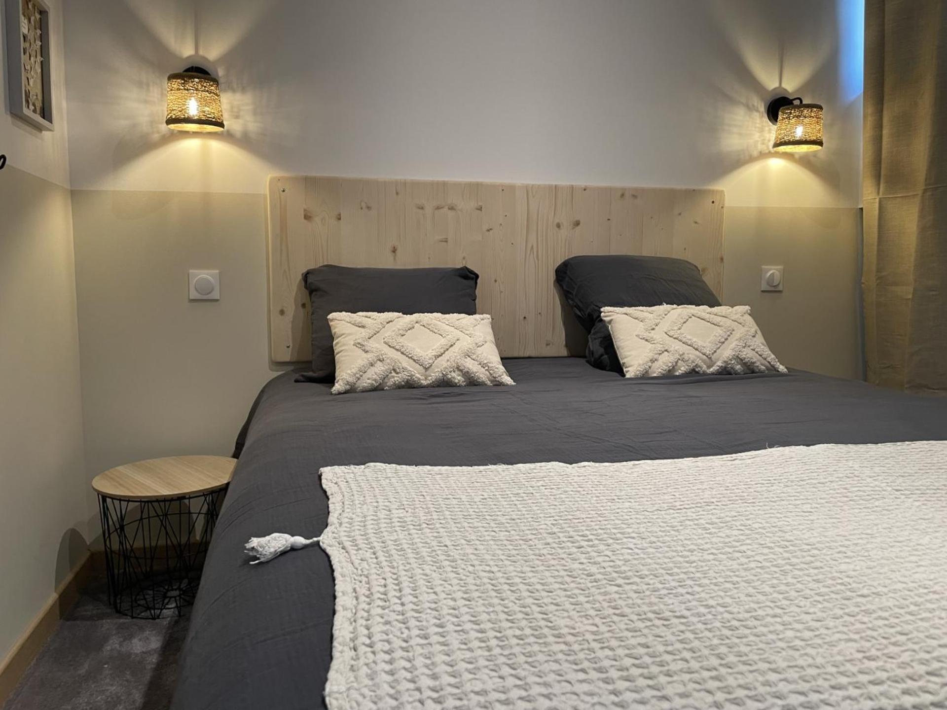 Cote Nuit Apartment Capestang Exterior photo